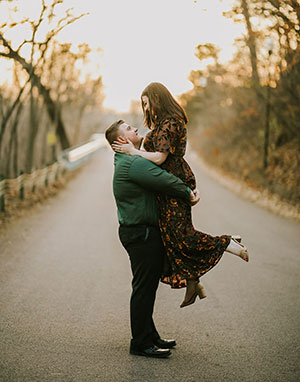 Engagement photo of Kaylen and Tucker